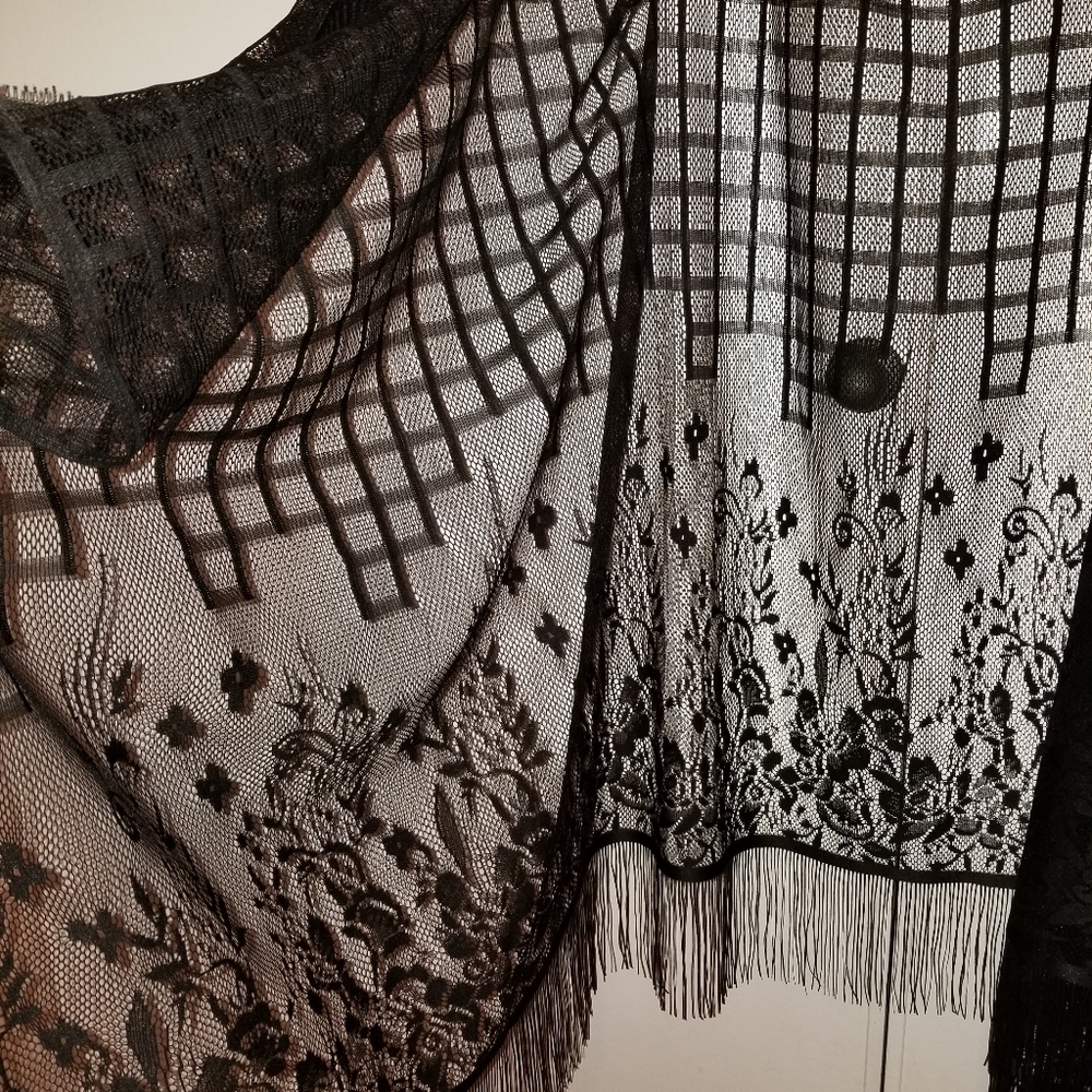 Black sheer vest with tassles. (NWOT) - Picture 2 of 3